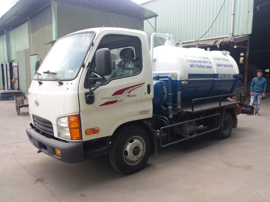 xe hút 2 khối hyundai