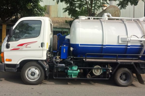 xe hút chất thải 2 khối Hyundai N250